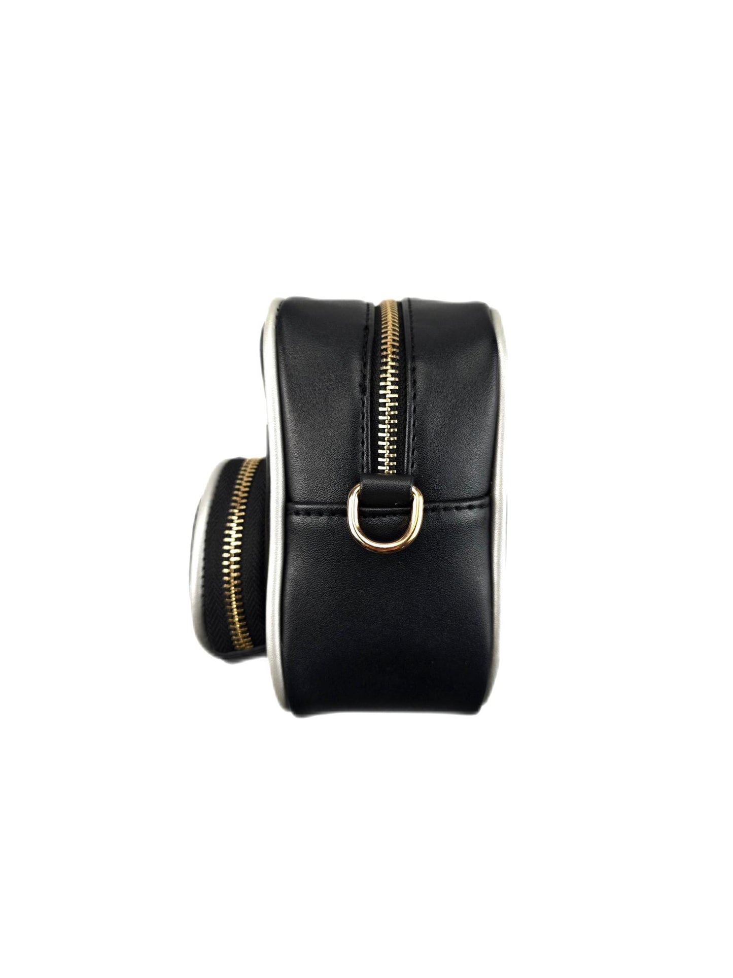 Classic Camara Crossbody