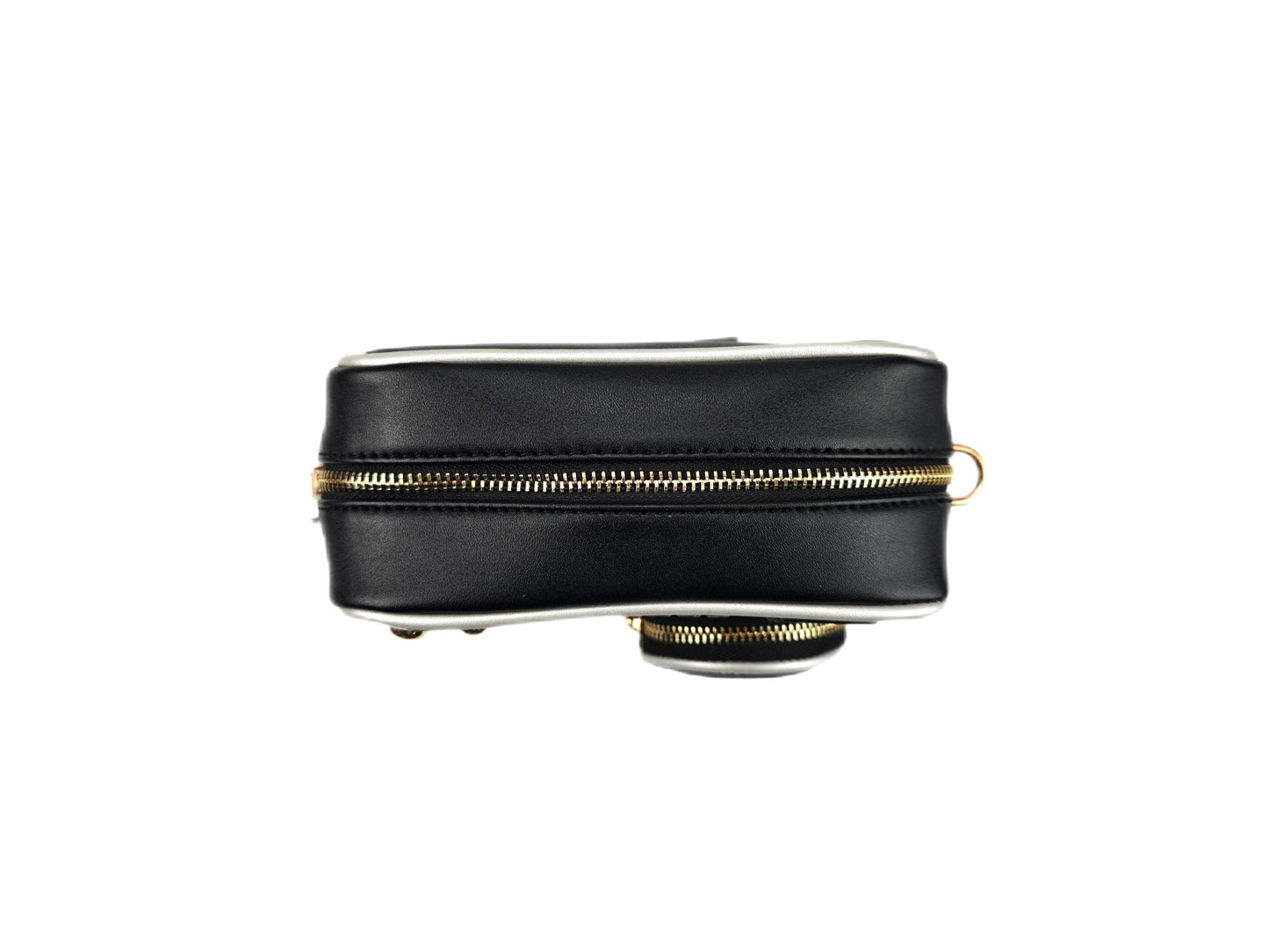 Classic Camara Crossbody