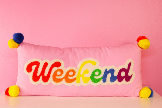 Long Hook Pillow - Weekend