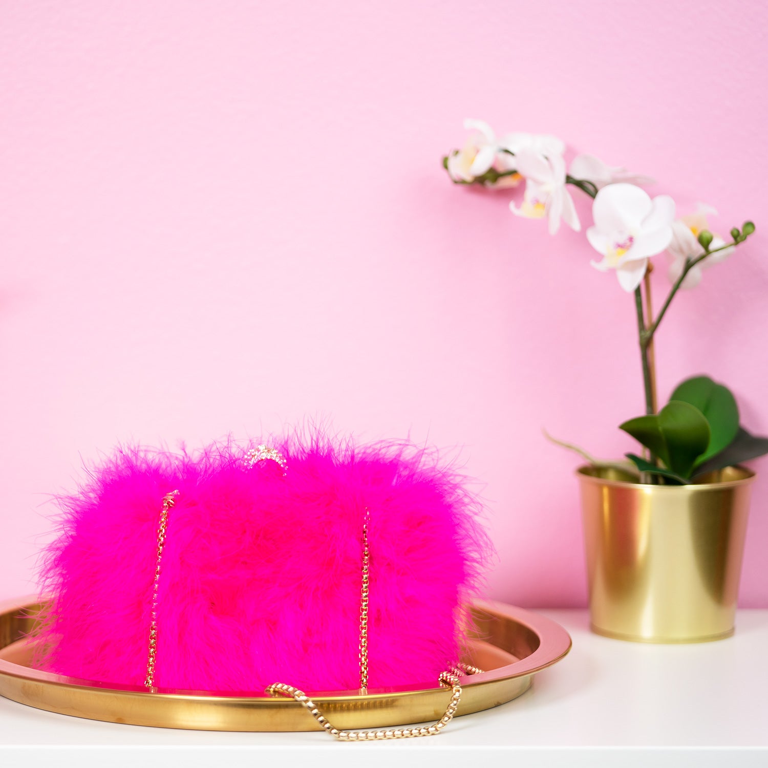 Furry Clutch - Hot Pink - Bewaltz